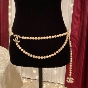 CHANEL pearl belt/necklace